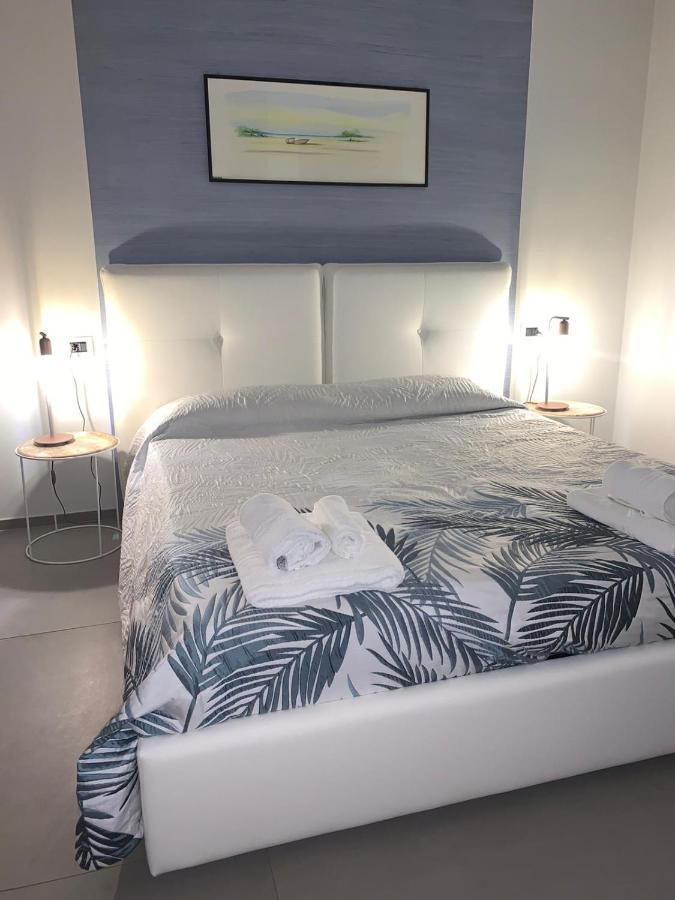 Albergo Piazza Risorgimento 포르토 세자레오 외부 사진
